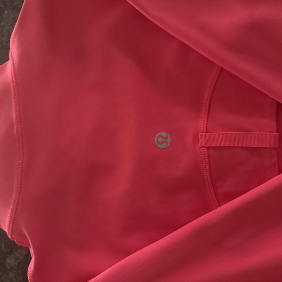 Lululemon cropped define jacket - Picture 7 of 8